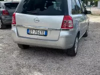 Usata Opel Zafira Cosmo 150 CV (110 kW) 2009 Grigio Monovolume