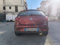 Usata Seat Ibiza 80 CV (58 kW) 2009 Rosso Berlina