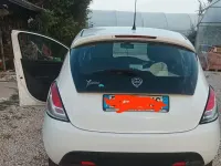Usata Lancia Ypsilon 69 CV (50 kW) 2013 Bianco Utilitaria