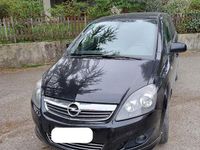 Usata Opel Zafira 2010 Nero Monovolume
