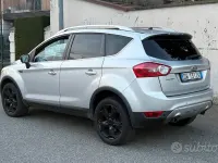 Usata Ford Kuga Titanium 136 CV (100 kW) 2009 Grigio SUV