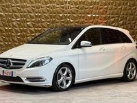 Usata Mercedes B180 Premium 109 CV (80 kW) 2012 Bianco Monovolume