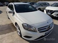 Usata Mercedes A180 109 CV (80 kW) 2015 Bianco Berlina