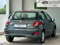 Usata Peugeot 206 60 CV (44 kW) 2010 Grigio Berlina