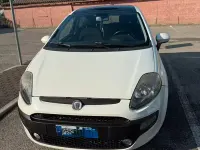 Usata Fiat Punto 75 CV (55 kW) 2011 Utilitaria
