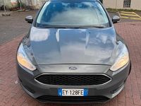 Usata Ford Focus 95 CV (69 kW) 2015 Grigio Berlina