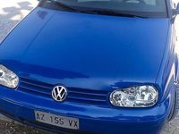 Usata VW Golf Cabriolet 101 CV (74 kW) 1998 Blu Cabrio