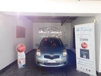 Usata Toyota Yaris Sol 69 CV (50 kW) 2008 Grigio Berlina