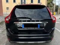Usata Volvo XC60 Business Edition 190 CV (139 kW) 2017 Nero SUV