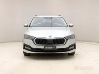 Usata Skoda Octavia Executive 150 CV (110 kW) 2023 Grigio Station wagon