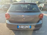 Usata VW Polo 95 CV (69 kW) 2020 Grigio Utilitaria