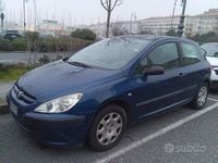 Usata Peugeot 307 70 CV (51 kW) 2003 Blu Berlina