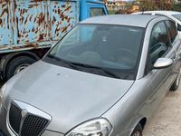 Usata Lancia Ypsilon 60 CV (44 kW) 2007 Grigio Utilitaria