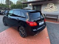 Usata Mercedes B200 Premium 136 CV (100 kW) 2018 Nero Monovolume