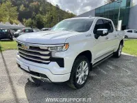 Usata Chevrolet Silverado 426 CV (313 kW) 2023 Bianco SUV