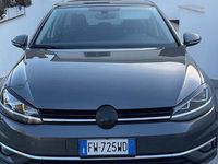 Usata VW Golf VII 115 CV (84 kW) 2019 Grigio Utilitaria
