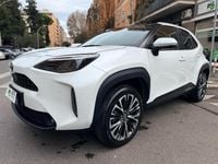 Usata Toyota Yaris Hybrid Lounge 92 CV (67 kW) 2022 Bianco Station wagon