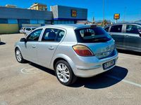 Usata Opel Astra 101 CV (74 kW) 2004 Grigio Utilitaria