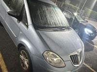 Usata Lancia Musa 95 CV (69 kW) 2009 Blu/azzurro Monovolume