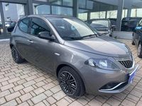 Usata Lancia Ypsilon Gold 69 CV (50 kW) 2022 Gray Utilitaria