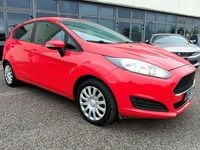 Usata Ford Fiesta 75 CV (55 kW) 2017 Rosso Utilitaria