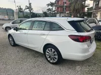 Usata Opel Astra Innovation 110 CV (80 kW) 2019 Bianco Station wagon