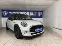 Usata Mini Cooper D 116 CV (85 kW) 2019 Grigio Utilitaria