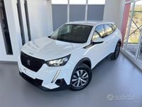 Usado Peugeot 2008 Active 110 HP (80 kW) 2021 Branco SUV