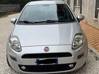 Usata Fiat Grande Punto 75 CV (55 kW) 2015 Grigio Utilitaria