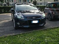 Usata Ford Focus 105 CV (77 kW) 2011 Blu Station wagon
