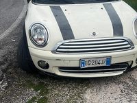 Usata Mini Cooper 120 CV (88 kW) 2007 Bianco Utilitaria