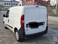Usata Fiat Doblò 90 CV (66 kW) 2012 Bianco Monovolume