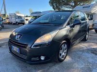 Usata Peugeot 5008 115 CV (84 kW) 2013 Grigio Monovolume