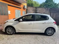 Usata Peugeot 208 82 CV (60 kW) 2017 Bianco Utilitaria