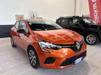 Occasion Renault Clio V Equilibre 67 ch (49 kW) 2023 Orange Citadine
