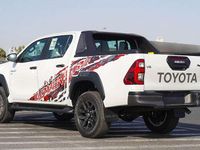 Nuova Toyota HiLux 234 CV (172 kW) 2025 Bianco Pick-up