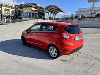 Usata Ford Fiesta Titanium 75 CV (55 kW) 2015 Rosso Berlina
