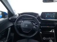 Usata Peugeot e-2008 Allure 56 kW (77 CV) 2021 Bluazzurro SUV