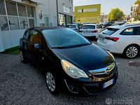 Usata Opel Corsa Edition 85 CV (62 kW) 2013 Nero Utilitaria