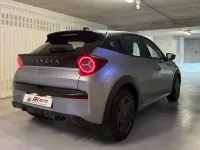 Nuova Lancia Ypsilon 101 CV (74 kW) 2026 Argento Utilitaria