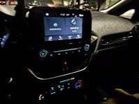 Usata Ford Fiesta 86 CV (63 kW) 2018 Grigio Berlina