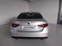 Usata Alfa Romeo Giulia Executive 190 CV (139 kW) 2021 Grigio silverstone met. Berlina