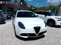 Usata Alfa Romeo Giulietta Veloce 170 CV (125 kW) 2020 Bianco Utilitaria
