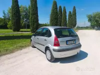 Usata Citroën C3 60 CV (44 kW) 2004 Grigio Berlina