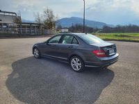 Usata Mercedes C250 Avantgarde 204 CV (150 kW) 2013 Grigio Berlina