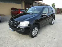 Usata Mercedes ML280 Chrome 190 CV (139 kW) 2007 Nero SUV