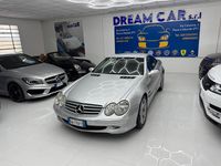 Usata Mercedes SL350 245 CV (180 kW) 2004 Argento Cabrio