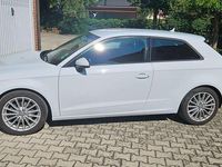 Occasion Audi A3 Ambition 105 ch (77 kW) 2014 Blanc Berline