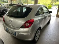 Usata Opel Corsa 60 CV (44 kW) 2008 Grigio Utilitaria