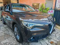 Usata Alfa Romeo Stelvio 150 CV (110 kW) 2017 Grigio SUV
